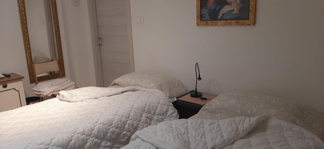 Casa Elia Apartment Ancona Luaran gambar